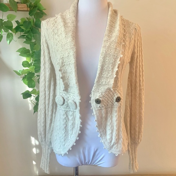 Laureate Lane Sweater - Picture 5 of 7